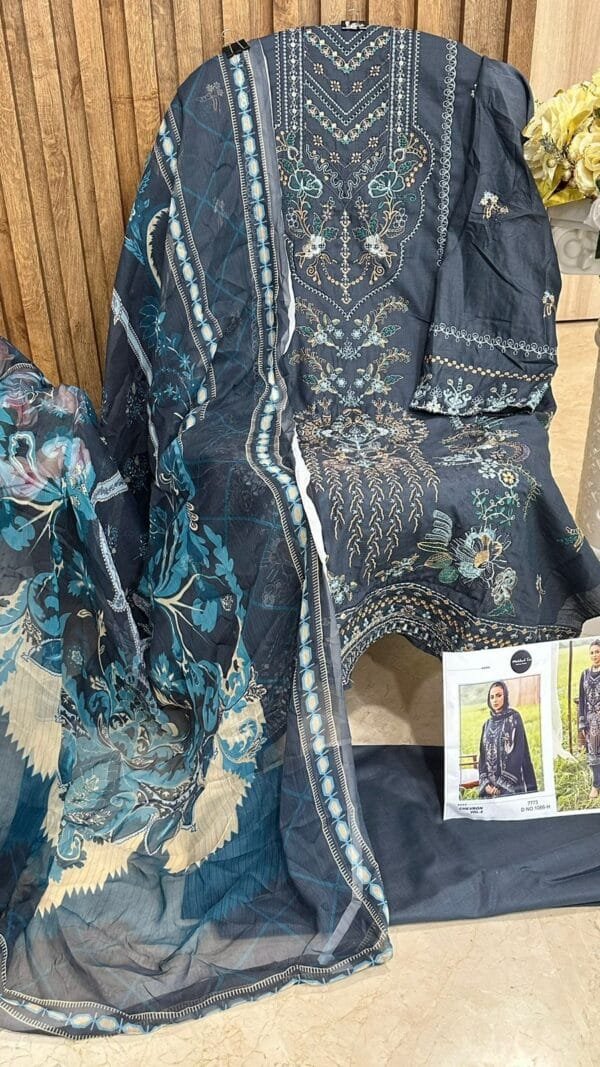 Best Charizma Pakistani Clothes | USA