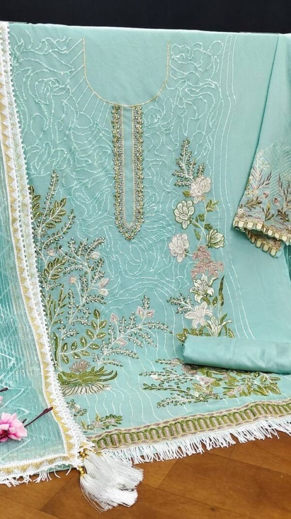 Best Designer Pakistani Clothes Online | USA