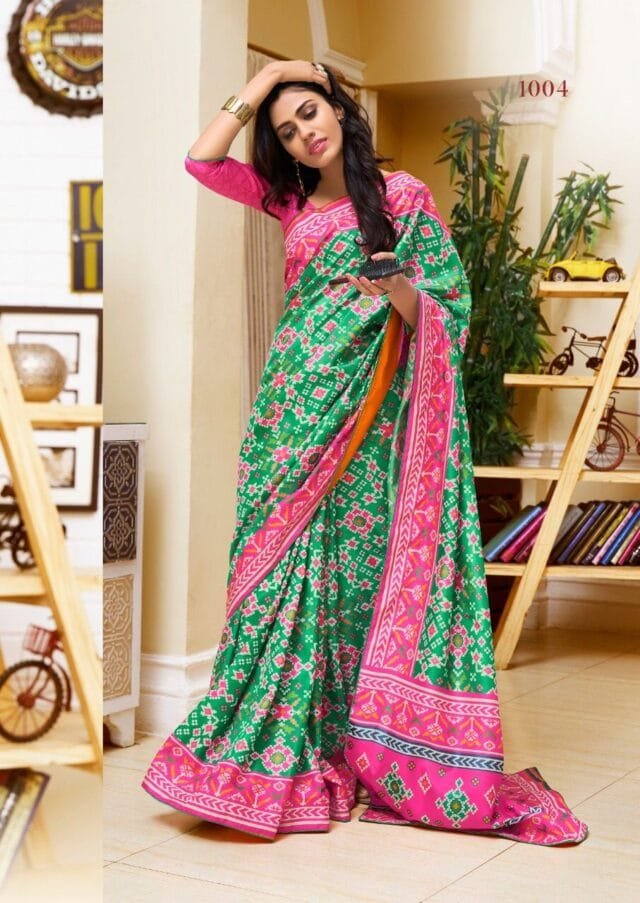 Best Latest Fashion In Saree | USA