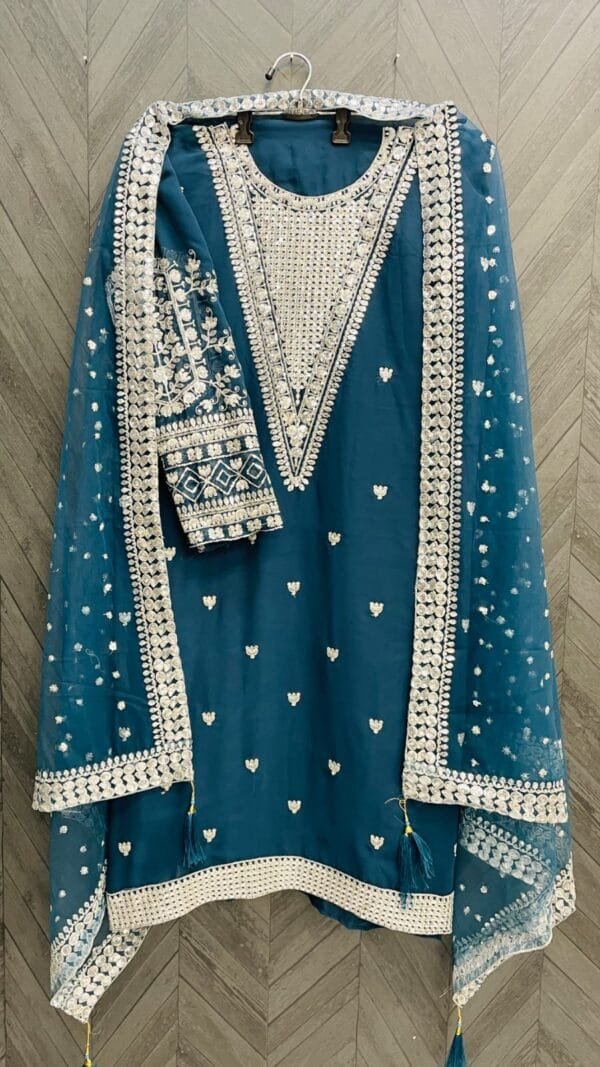 Best Pakistani Clothes Cheap Online | USA