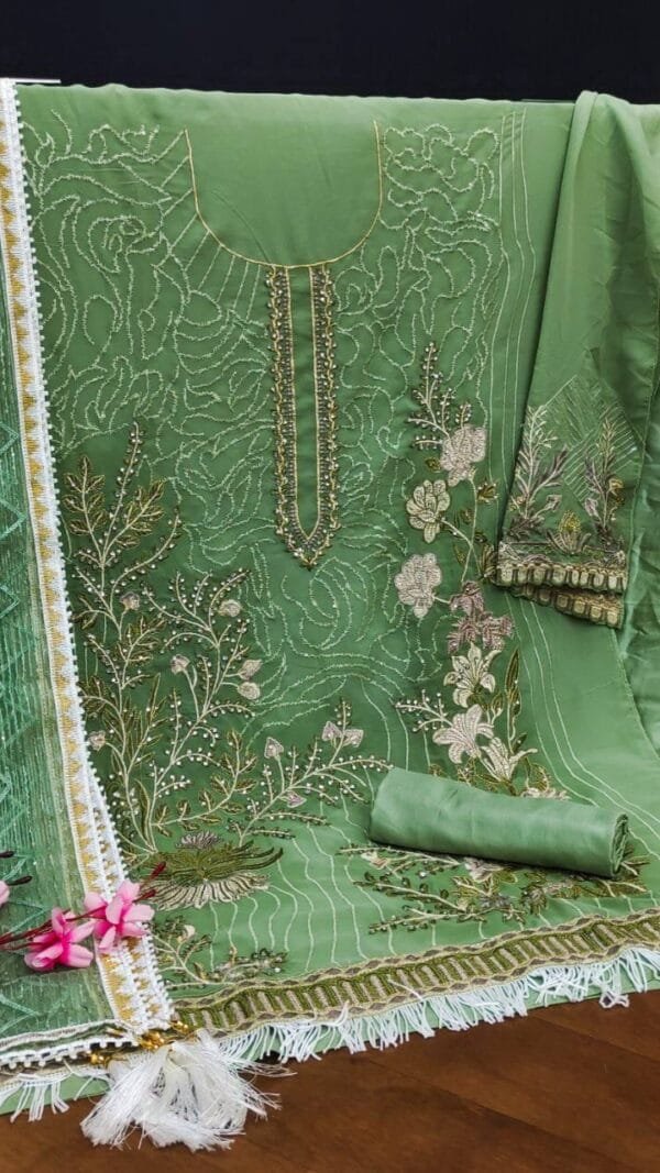 Best Pakistani Clothes Online In Uk | USA