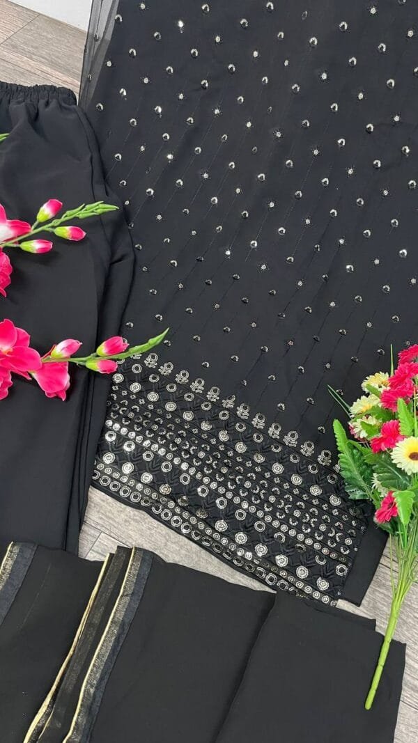 Best Pakistani Clothes Online New York | USA