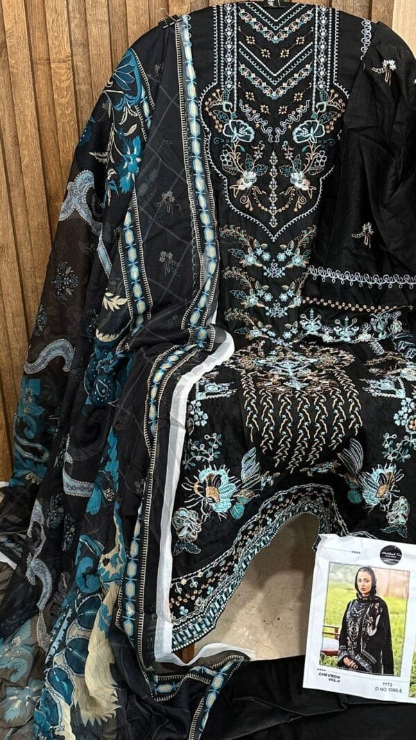 Best Pakistani Clothes Wholesale | USA