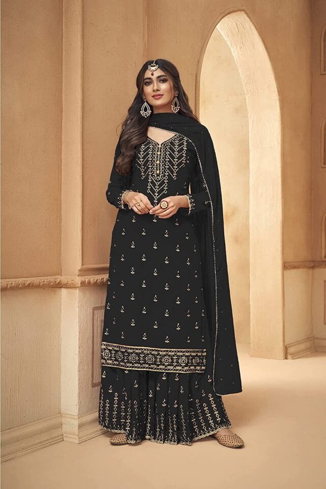 Best Pakistani Suits In Dubai