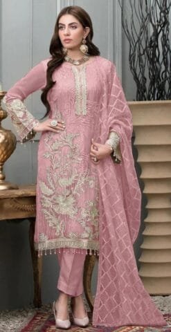 Best Sapphire Pakistani Clothes | USA