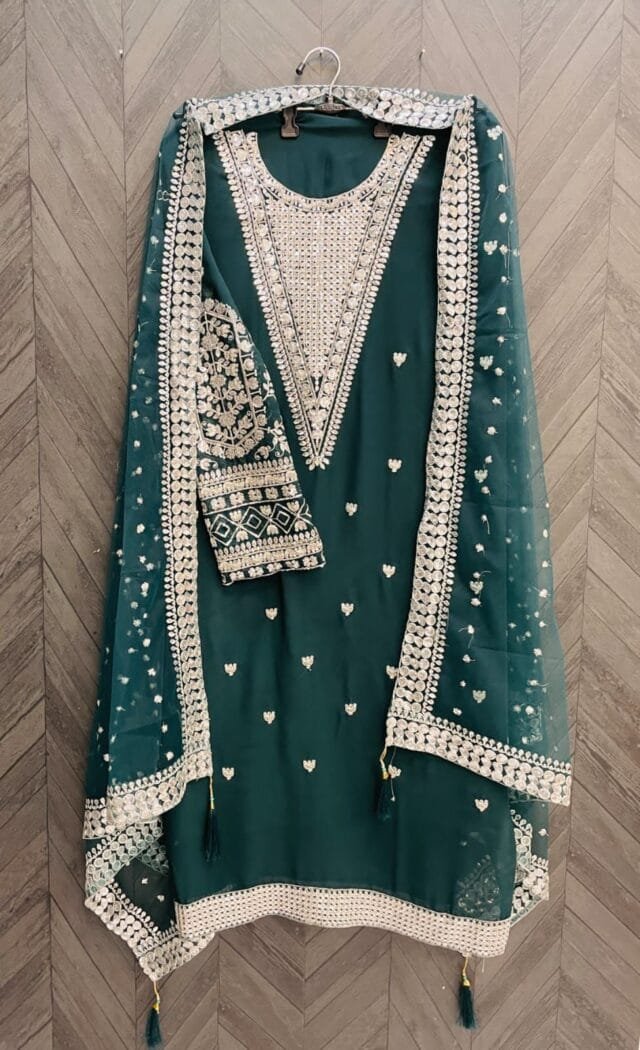Best Selling Pakistani Clothes Online | USA