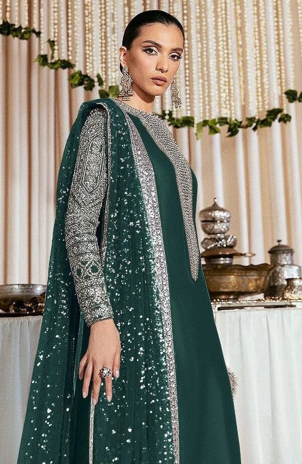 Best Selling Pakistani Clothes Online | USA