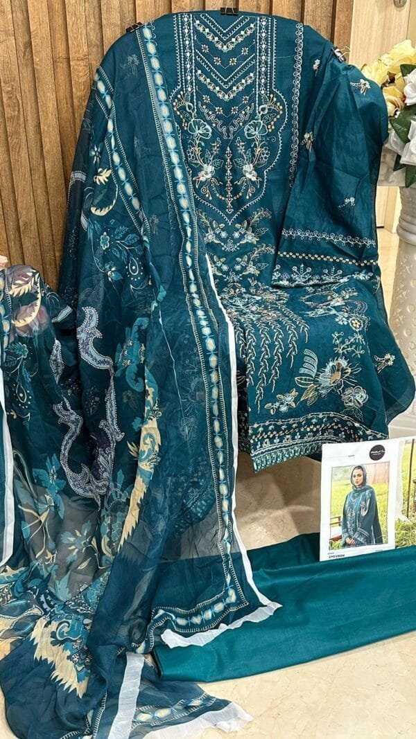 Best Wholesale Pakistani Clothes | USA