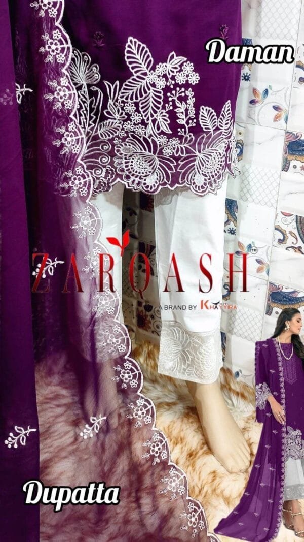 New Pakistani Dress Design 2023