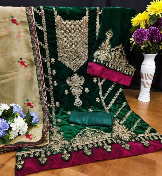New Pakistani Suit Design 2023