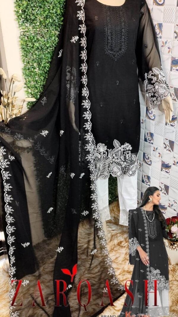 Pakistani Designer Clothes Online