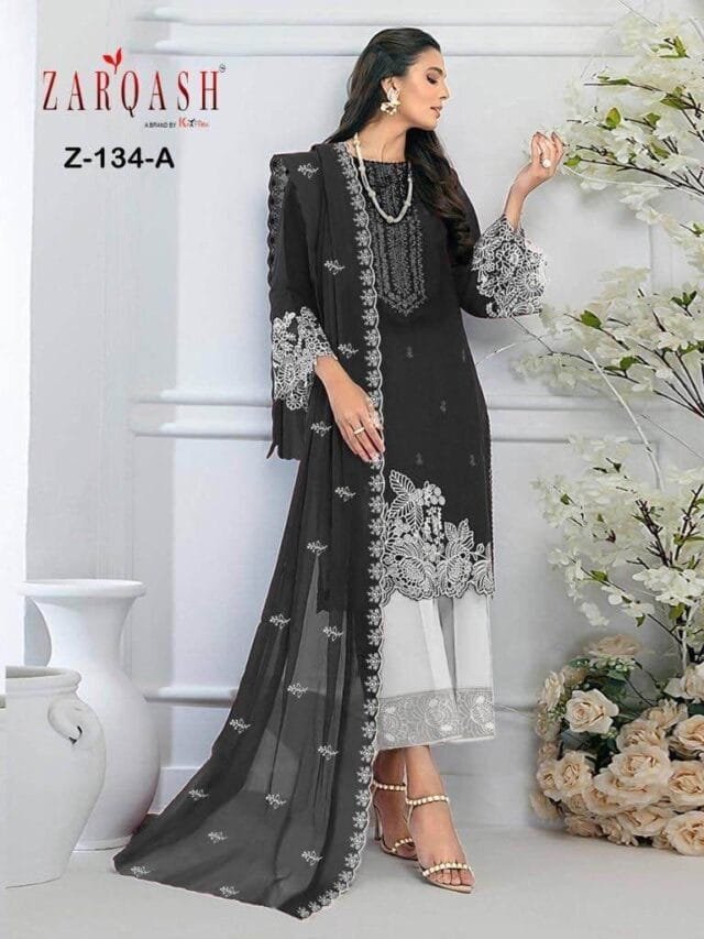 Pakistani Designer Clothes Online