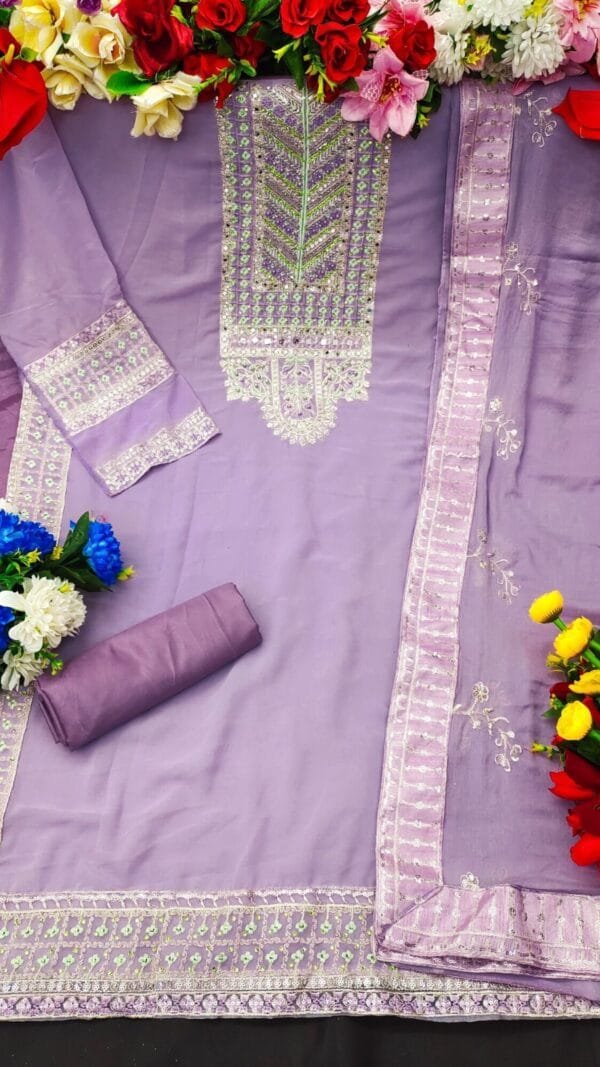 Pakistani Dress Designs For Wedding Function