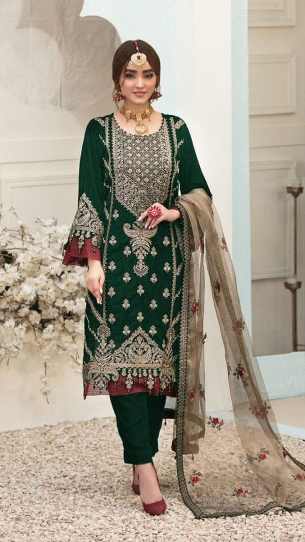 Pakistani Dresses Online India