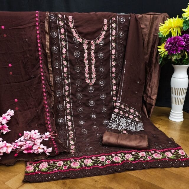 Pakistani Formal Suits