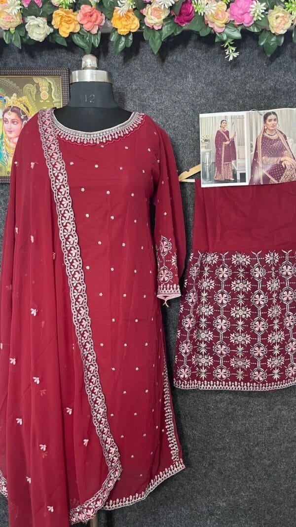 Pakistani Party Wear