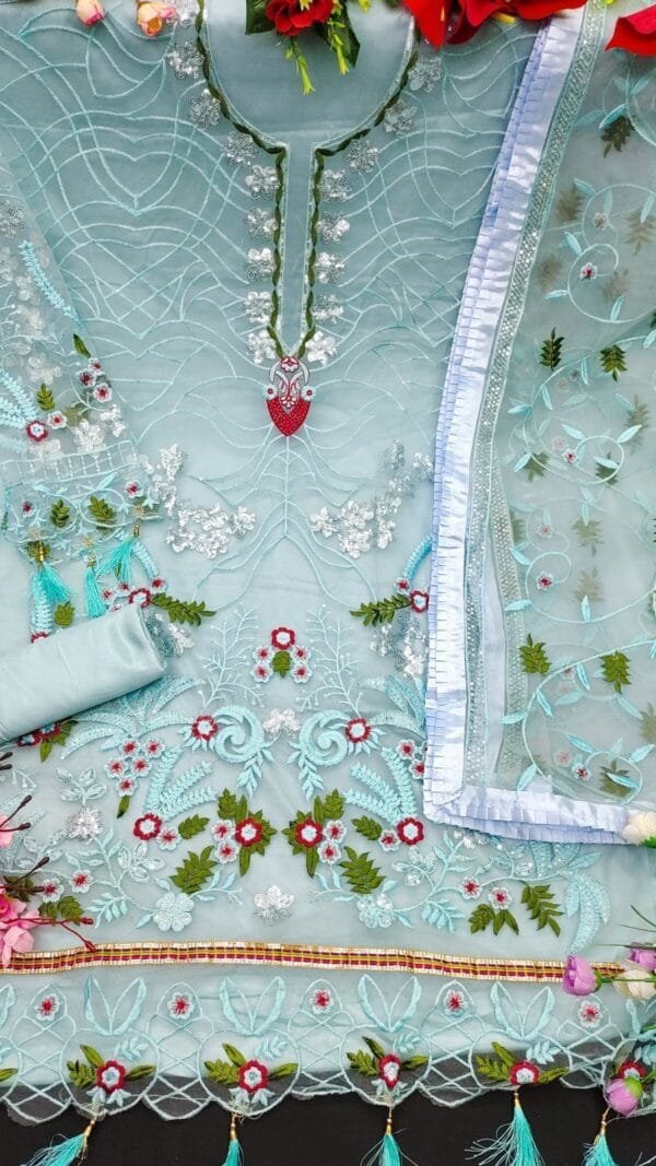 Pakistani Salwar Kameez In Dubai