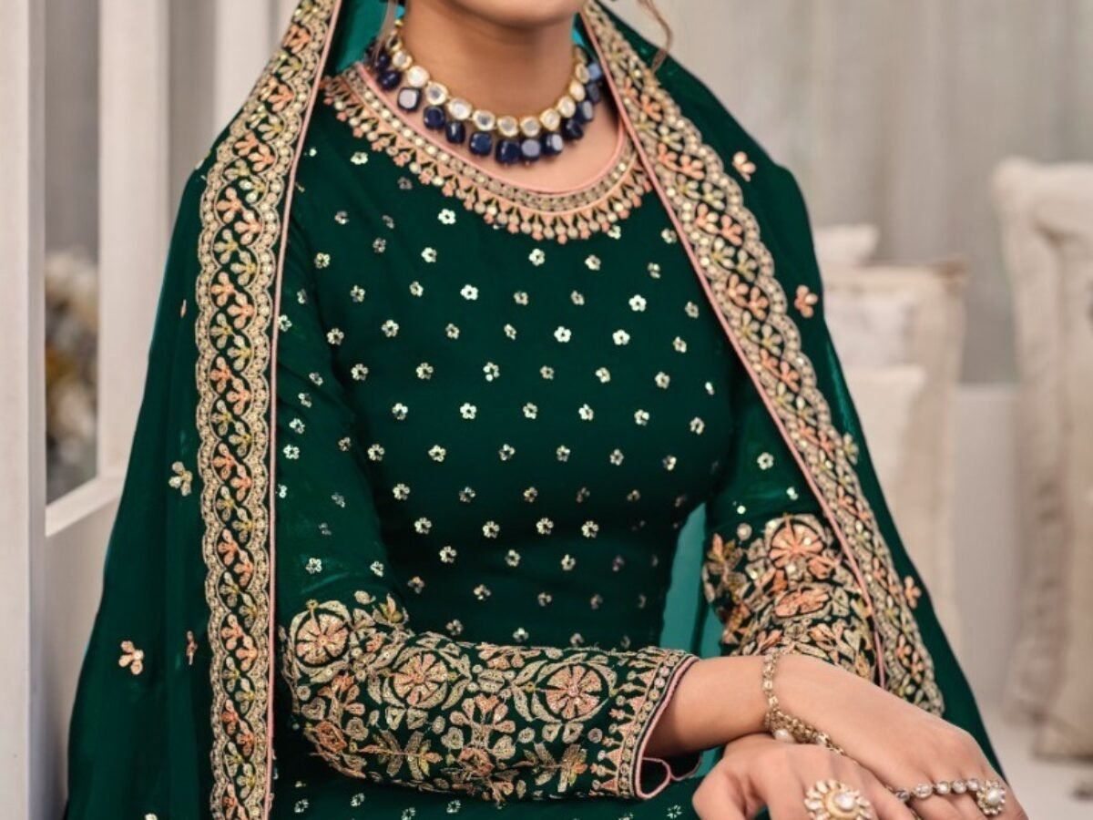 Pakistani Wedding Dresses Stores In Sharjah - SareesWala.com