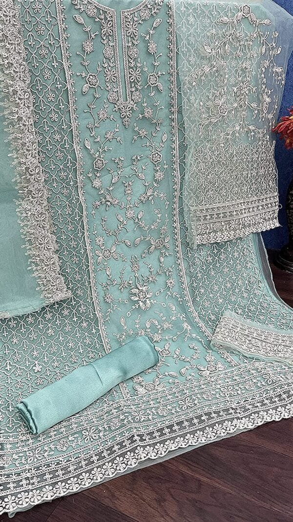 Best Pakistani Clothes Online UK