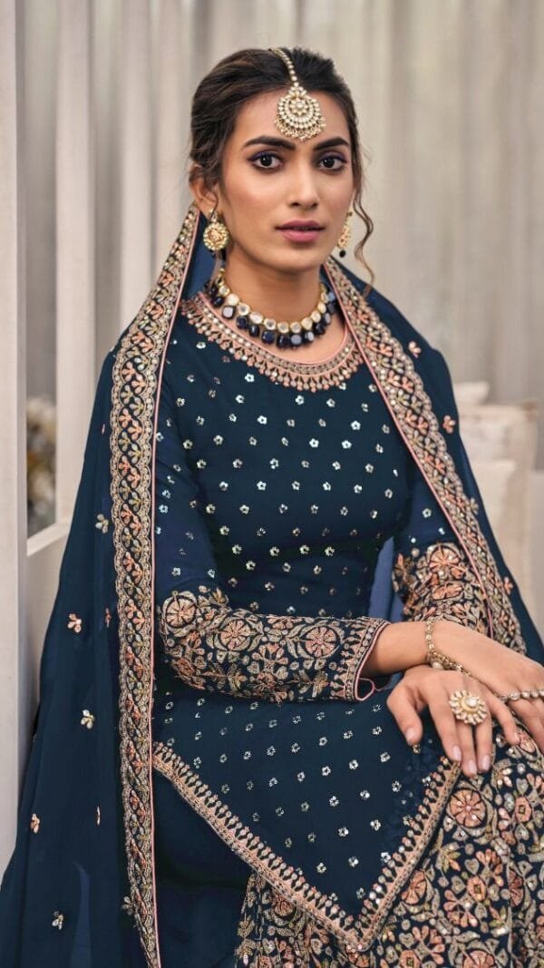 Best Pakistani Readymade Suits Wholesale UK