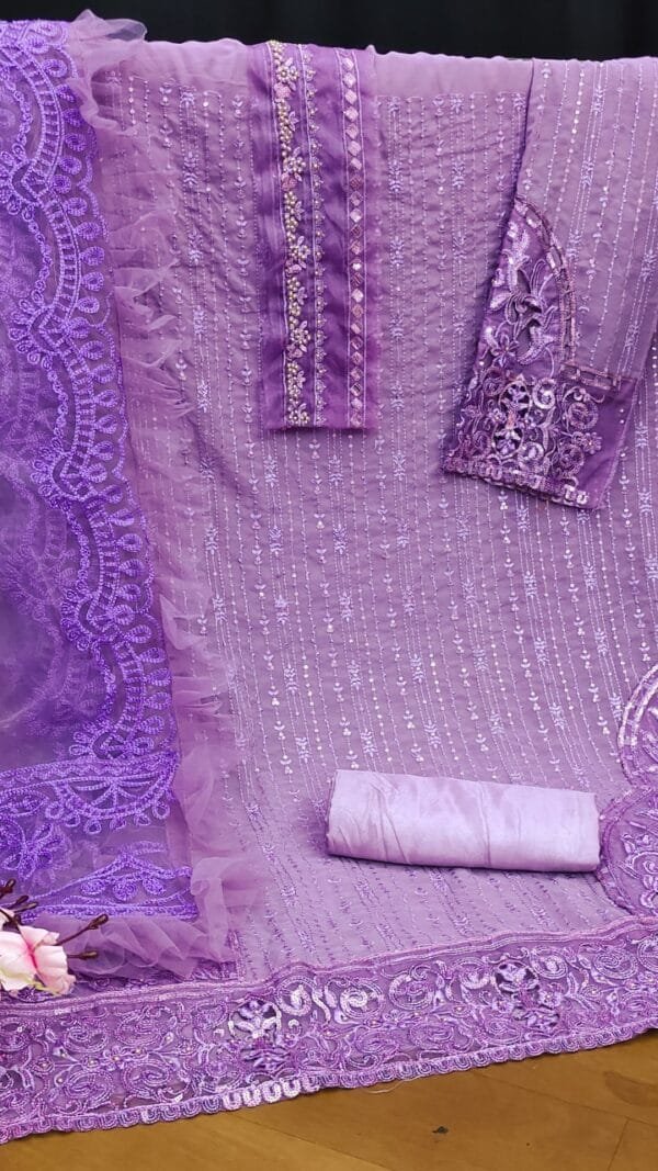 Best Wholesale Pakistani Suits UK