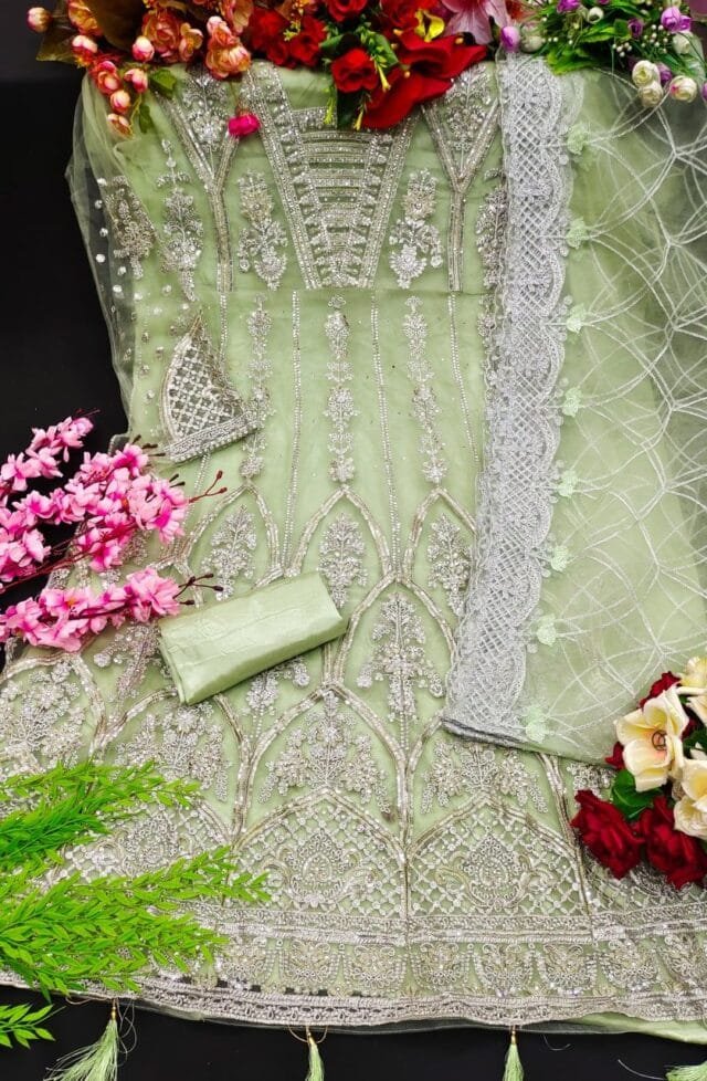 Ethnic Pakistani Clothes UK