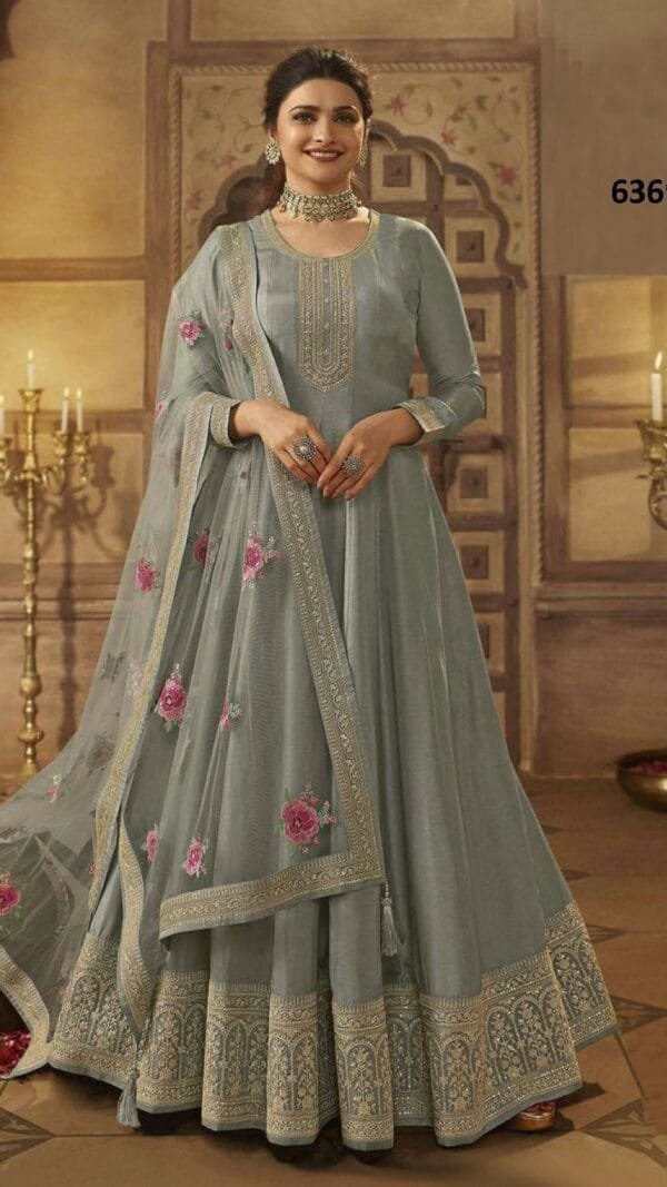 Heavy Pakistani Suits UK