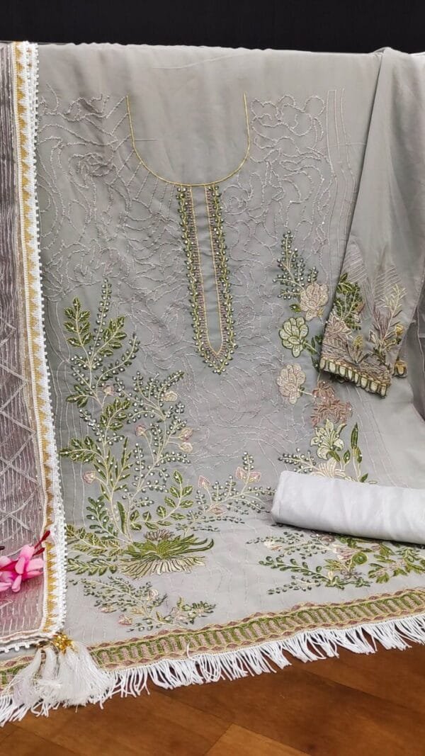 How Many UK Pakistani Clothes Online Islamabad