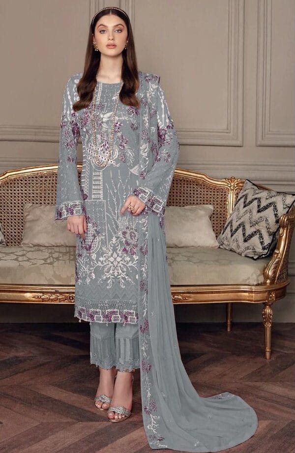 How Many UK Pakistani Clothes Online Lahore