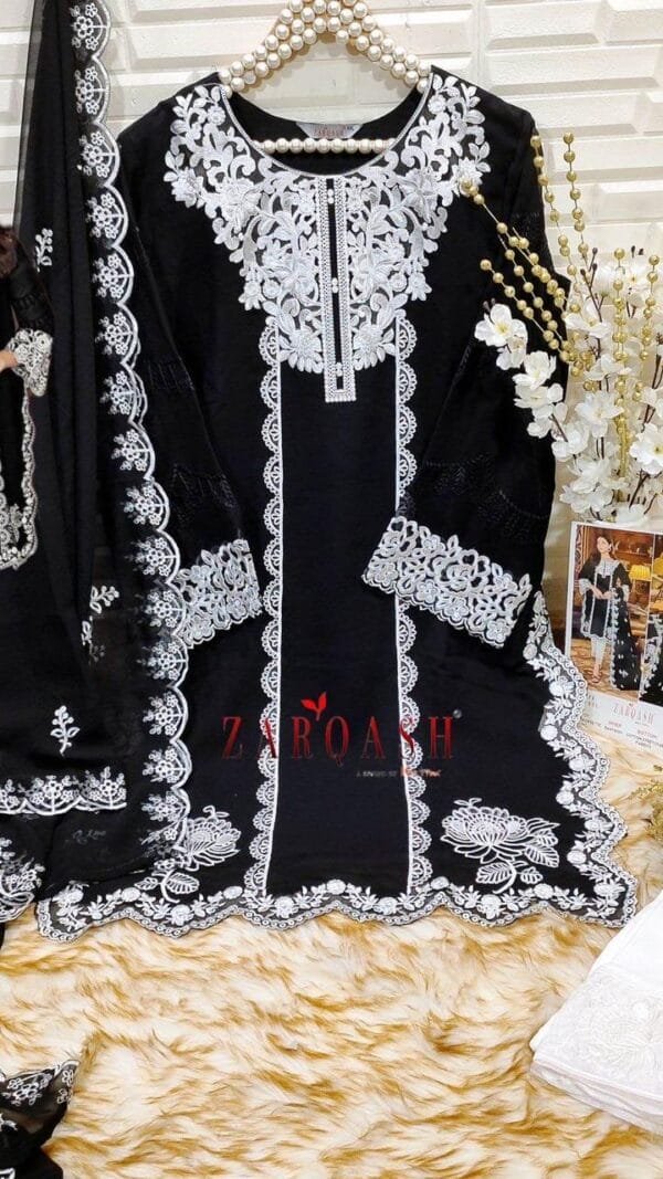 Instagram Pakistani Suits UK