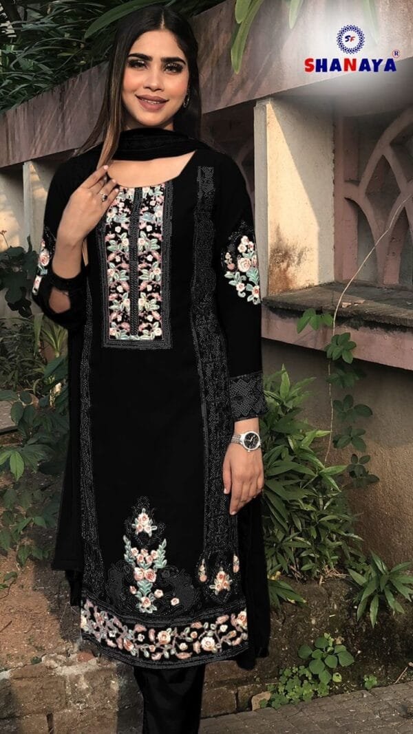 Made To Measure Pakistani Clothes UK