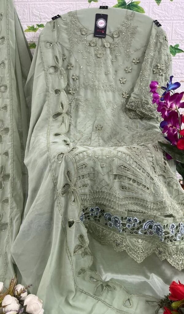 Pakistani Clothes Designer UK