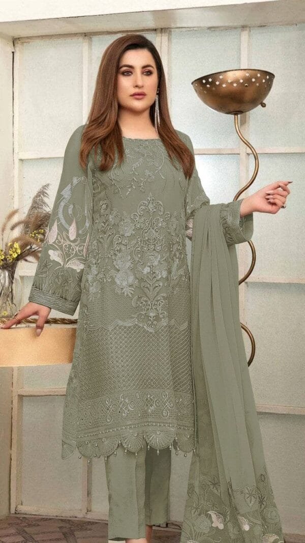 Pakistani Clothes In Manchester UK