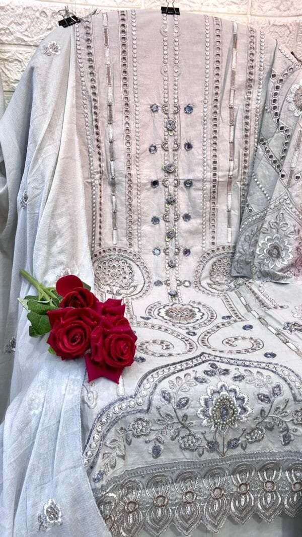 Pakistani Clothes In The UK