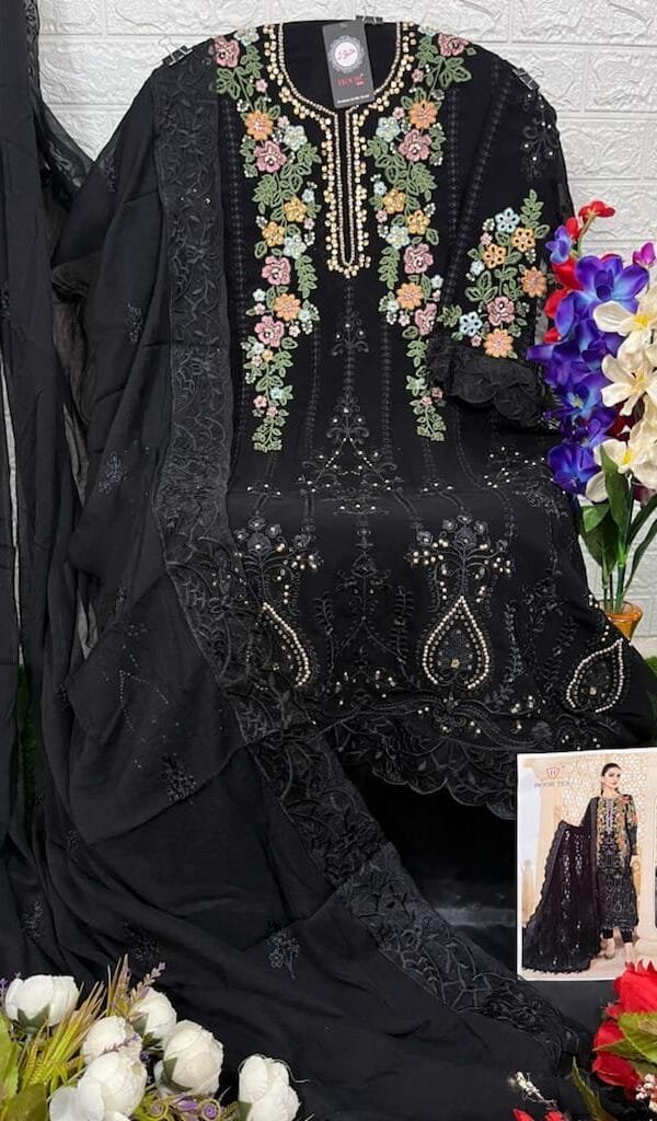 Pakistani Clothes Online In UK