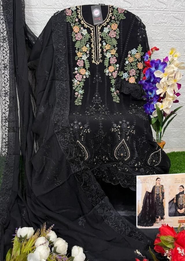 Pakistani Clothes Online In UK