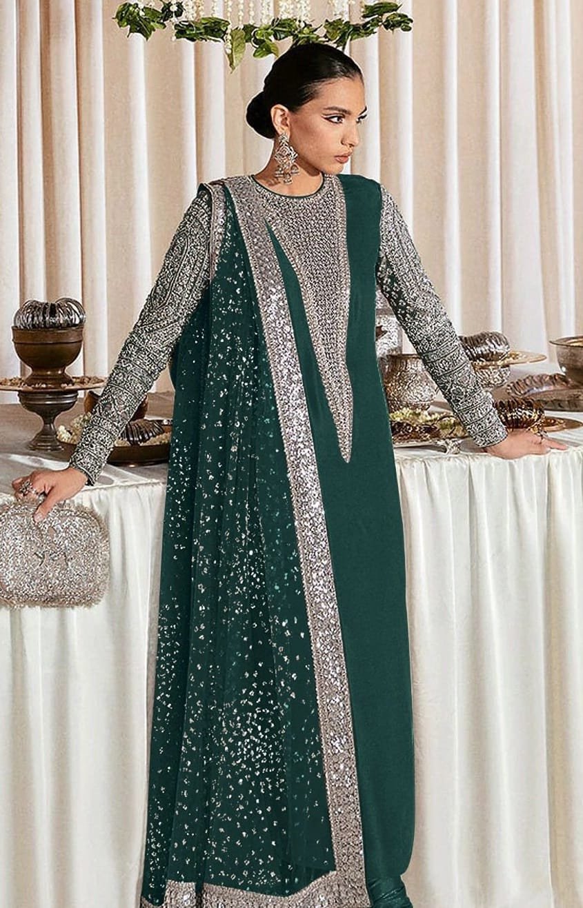 Pakistani Clothes Suppliers In UK