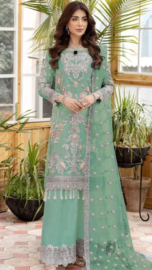 Pakistani Clothes UK Online Shopping