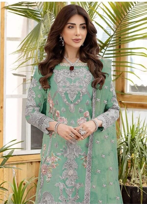 Pakistani Clothes UK Online Shopping