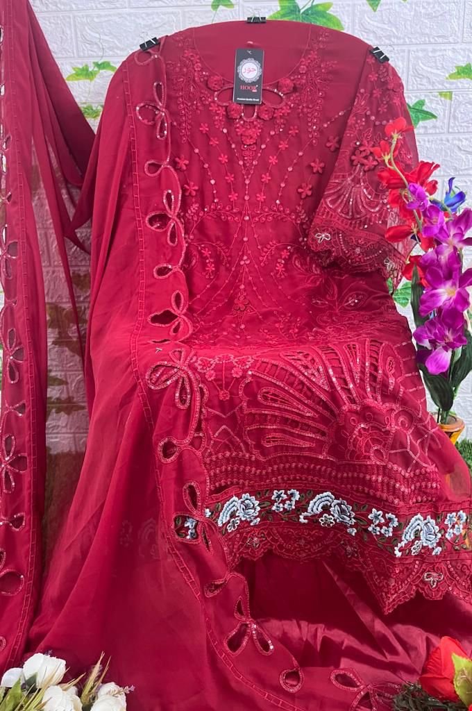 Pakistani Clothes Warehouse UK December 2023