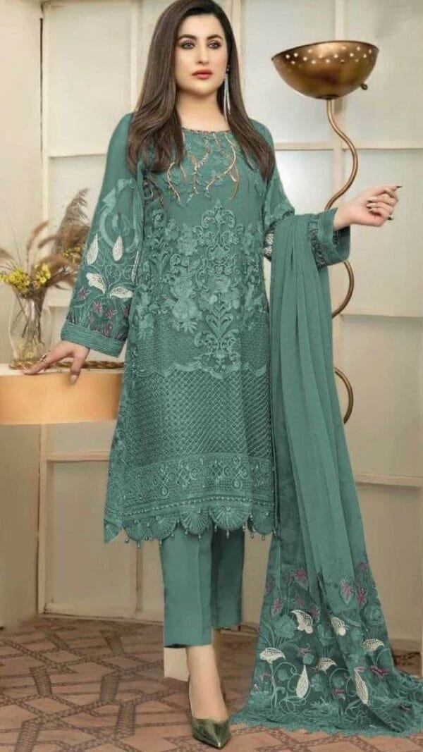 Pakistani Clothes Wholesale UK
