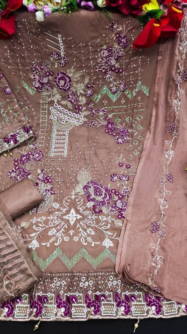 Pakistani Dress UK Sale