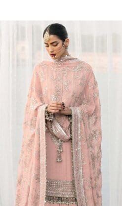 Pakistani Suits In UK