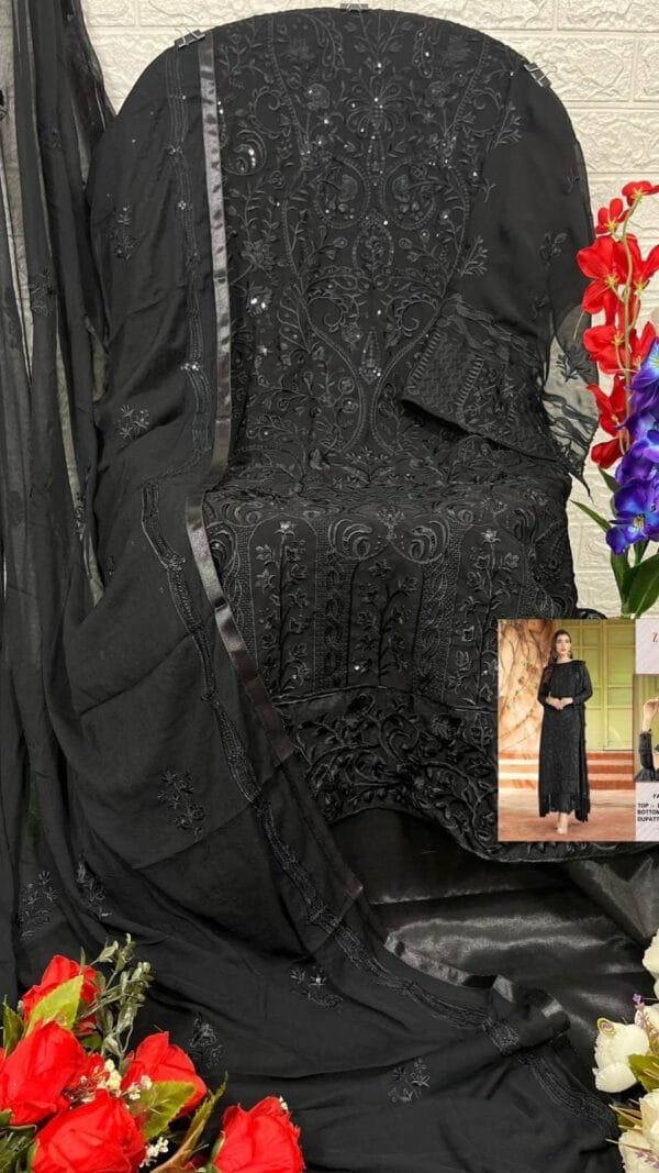 Plus Size Pakistani Suits UK