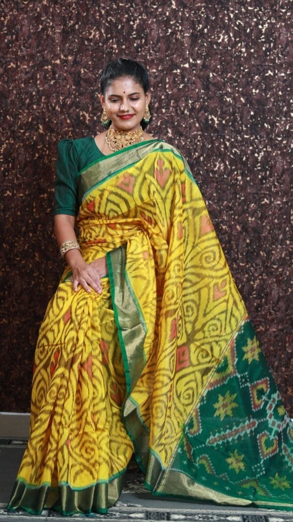 Sari In UK | %%currentmonth%% %%currentyear%%