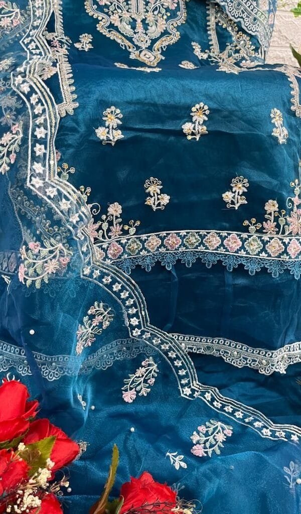 Wholesale Pakistani Suits UK