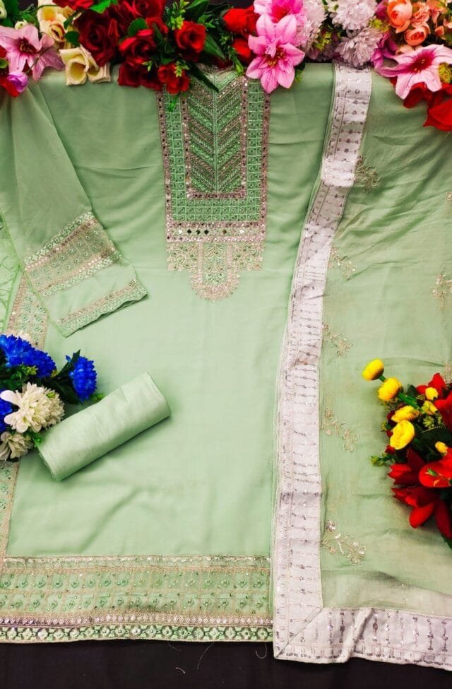 Wholesale Pakistani Suits UK