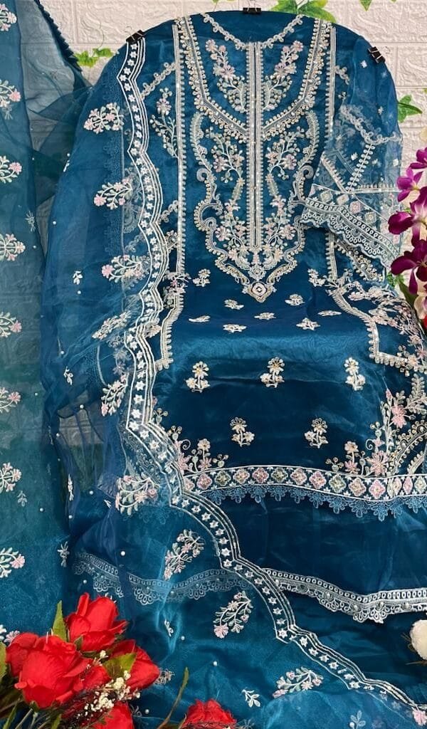 Wholesale Pakistani Suits UK