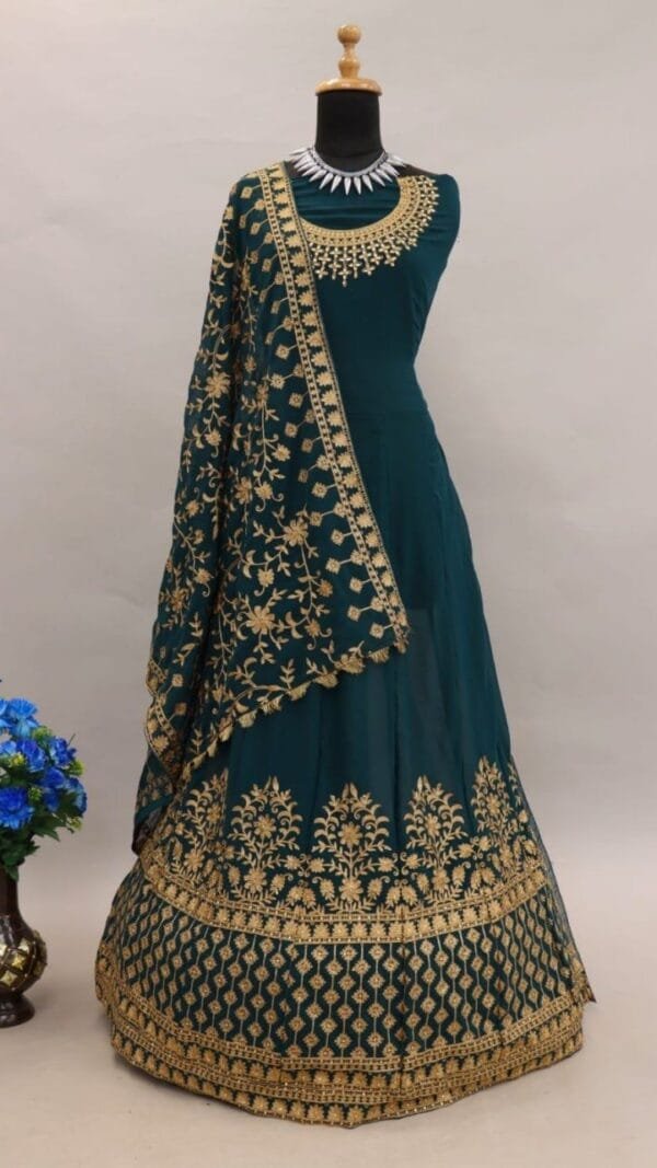 Buy Pakistani Clothes Online In UK