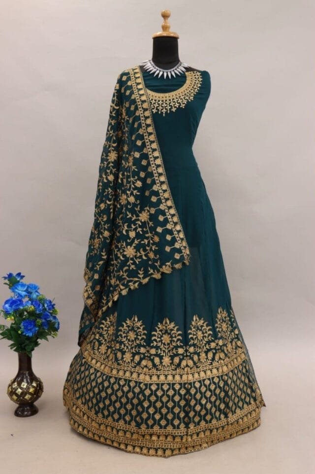 Buy Pakistani Clothes Online In UK